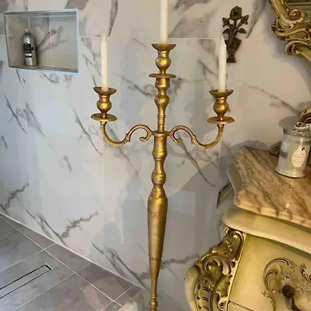 Mariangela Venetian